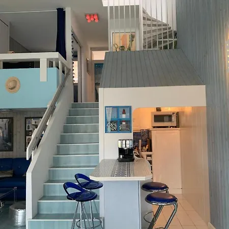 Appartement Triplex Marina *